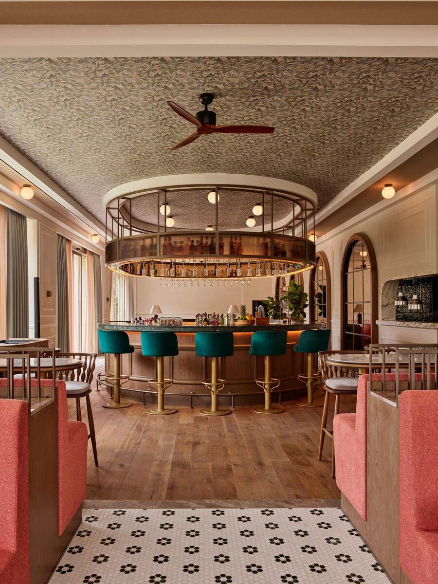 Hyde Hotel — image 2