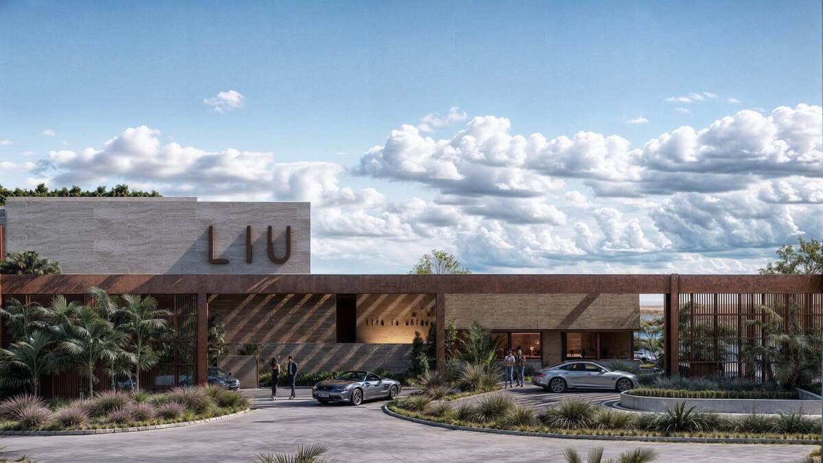 LIU Hotel Torba — image 4